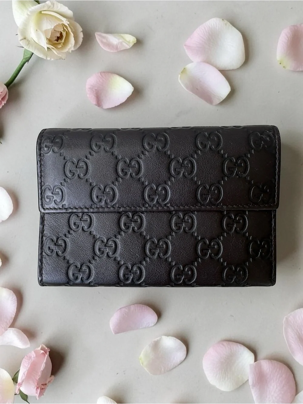 Gucci Chocolate Brown Embossed GG Leather Wallet - Picture 1 of 5